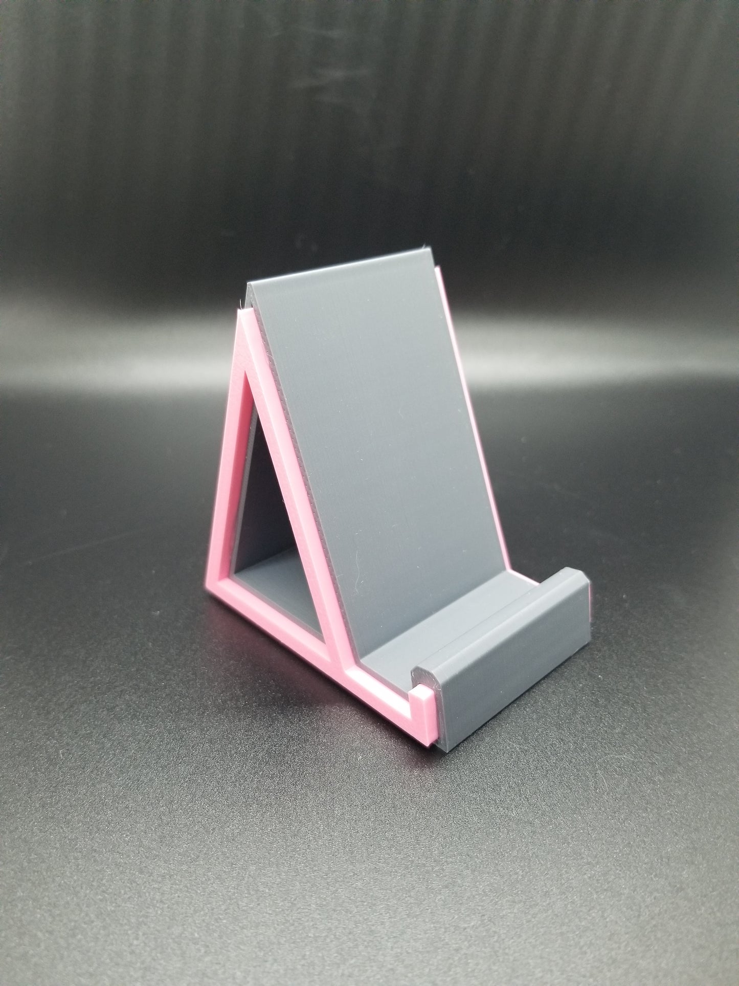 Heart Loop Phone Stand