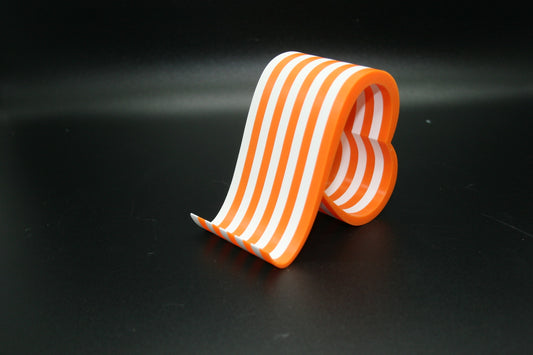 Heart Loop Phone Stand