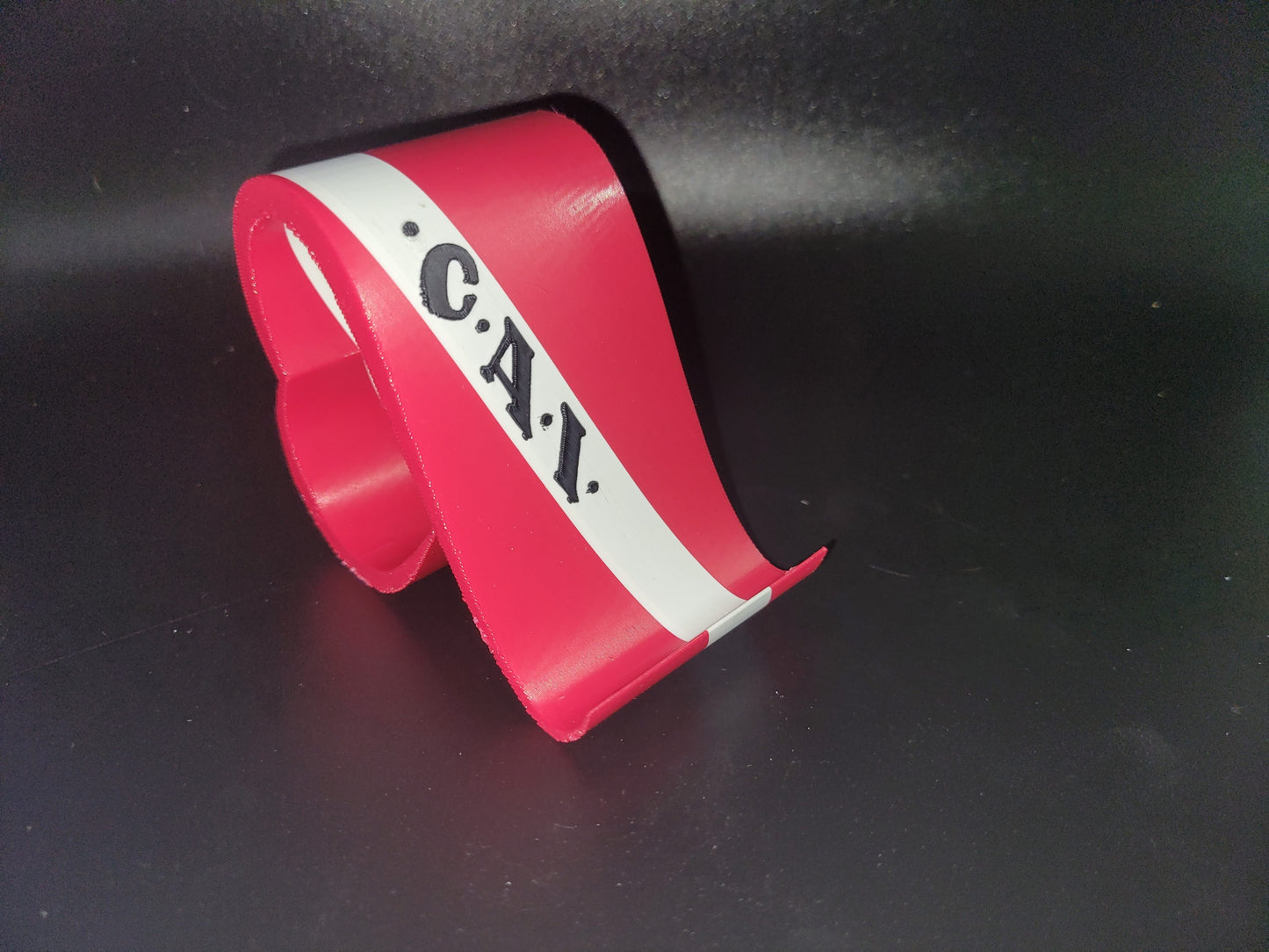 Heart Loop Phone Stand